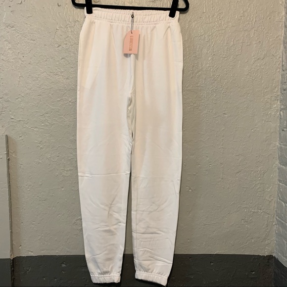 ❌ SOLD❌ Missguided Basic Joggers - Picture 2 of 8